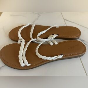 Women’s Universal Thread Sandals